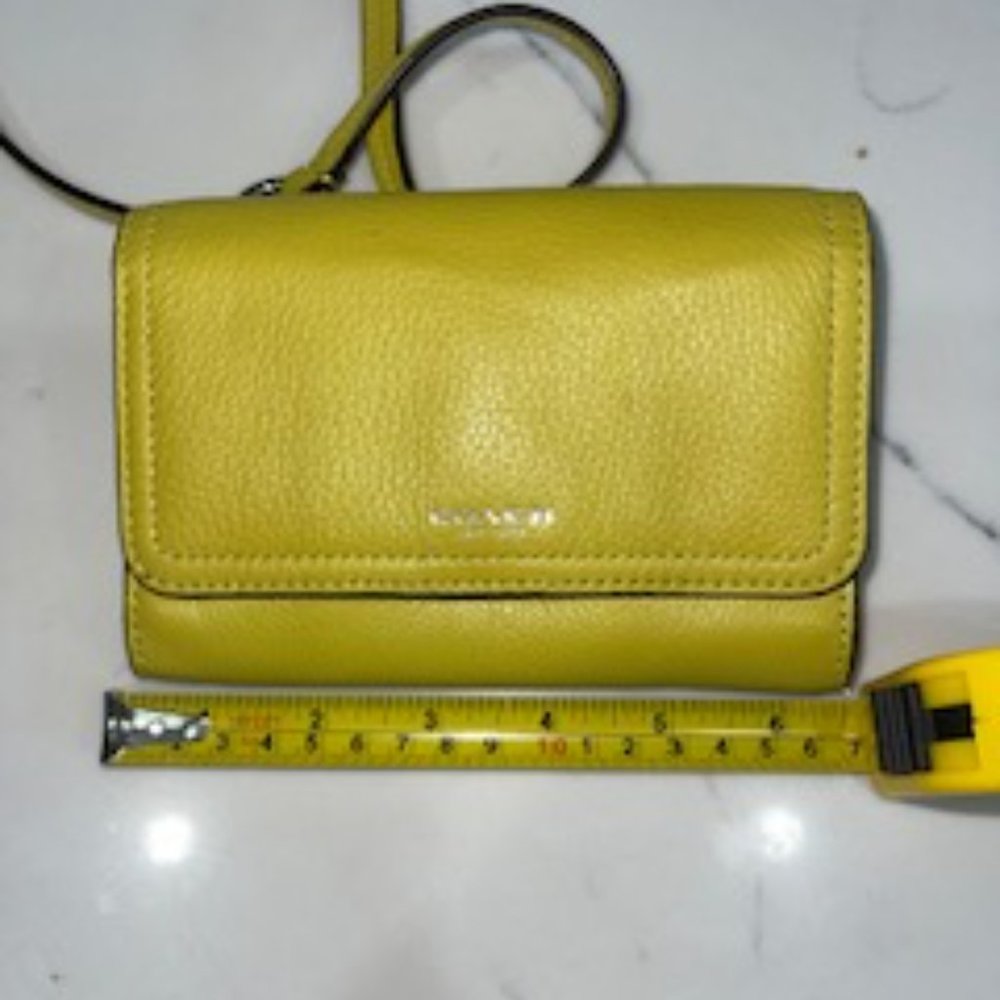 Coach yellow small bag - Picture 3 of 5